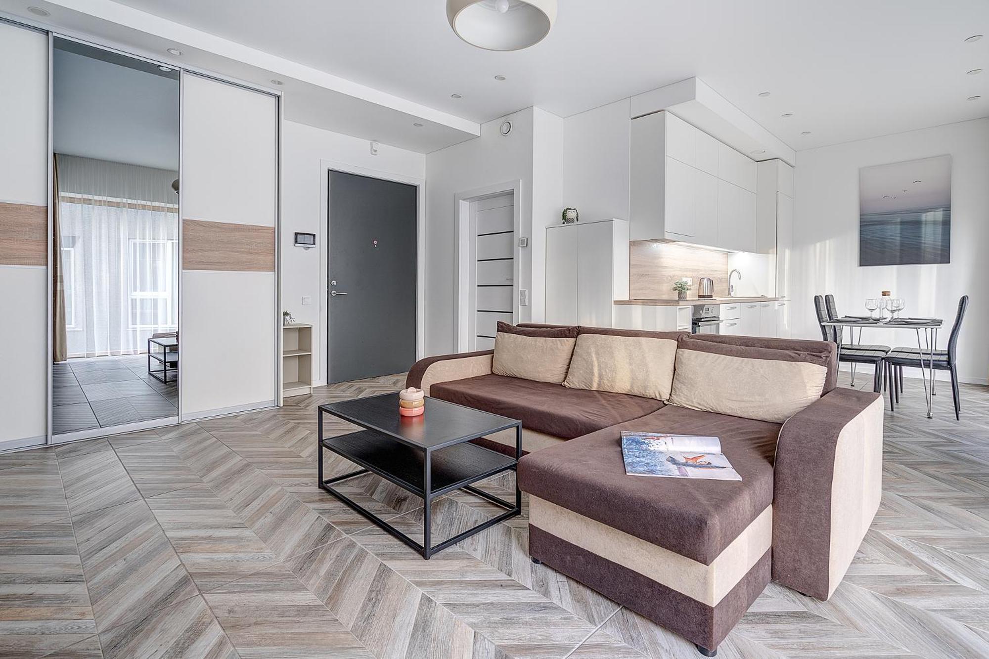 Cohost I New Basteja Life Apartments W-Garage Prkg & Self Check-In Вилнюс Стая снимка